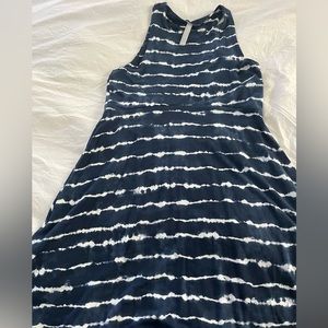 Athleta jersey knit dress navy and white